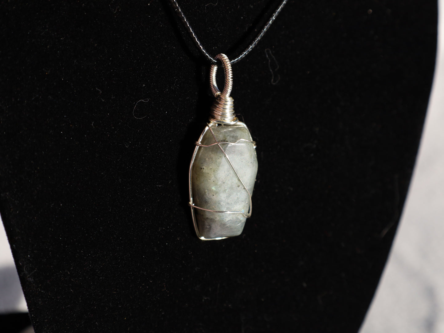 Wire Wrapped Labradorite Pendant